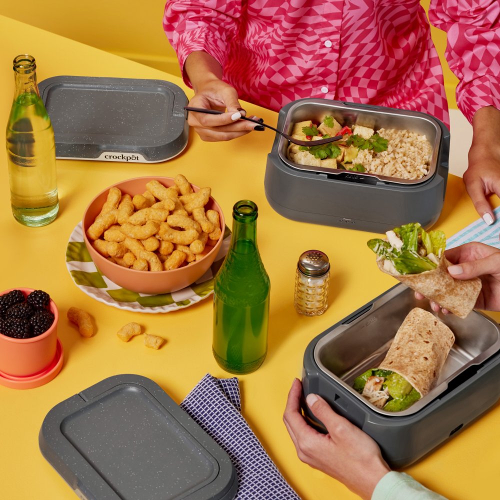 crock-pot-go-portable-food-warmer-electric-lunch-box-with-detachable-cord-l2 DC-39029-Crockpot_CPGO-ATF03-nogfx